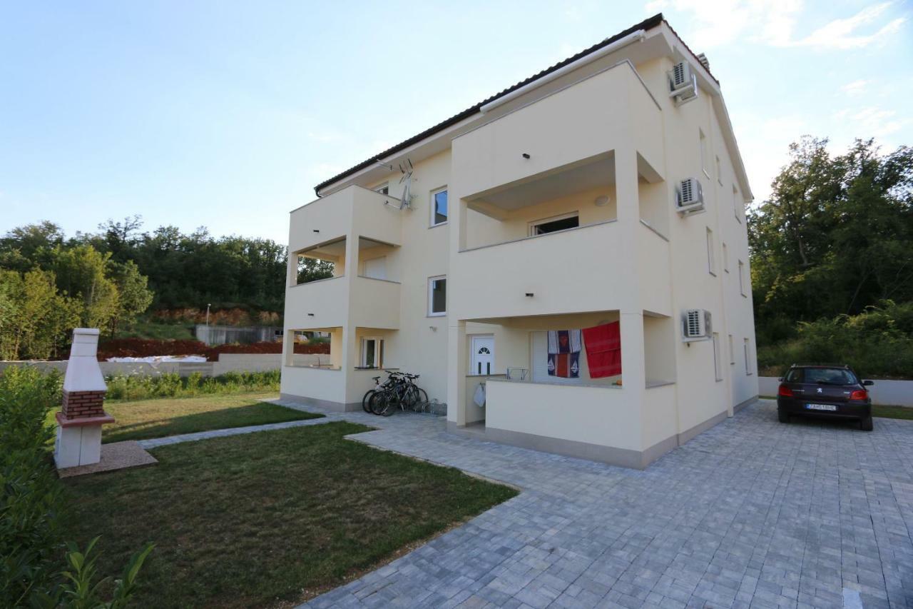 Čižići Apartment Samsa Mirica מראה חיצוני תמונה